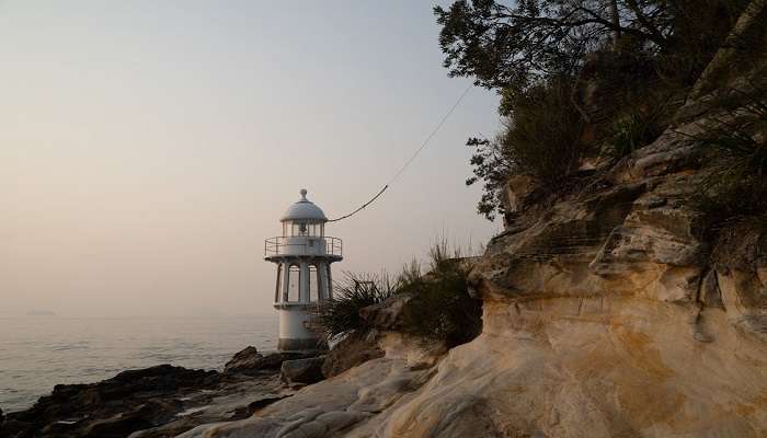 See the Ponnani Lighthouse in Ponnani