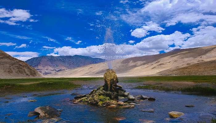 The geothermal hot springs of Puga Valley 