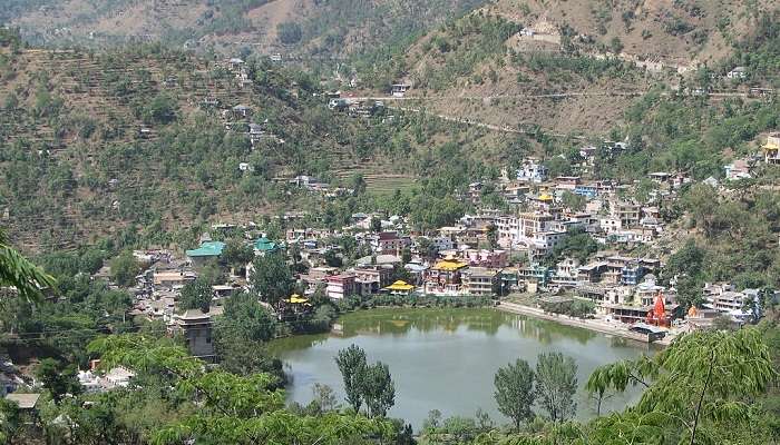 Scenic Rewalsar Lake amidst hills