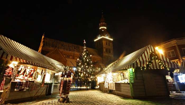 Décorations de Noël à Riga, Lettonie