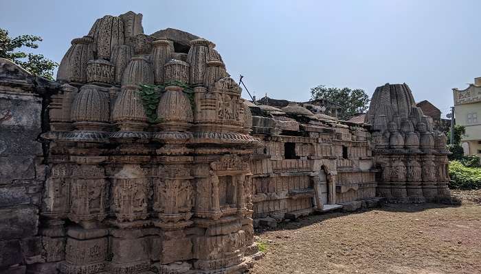  Explore the ruins of this ancient temple complex, near Gujarat Rani Ki Vav