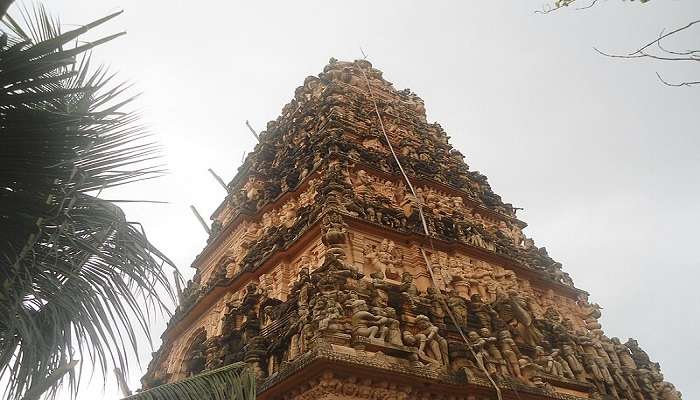 The stunning architecture in the Temple’s Gopuram in Kakinada