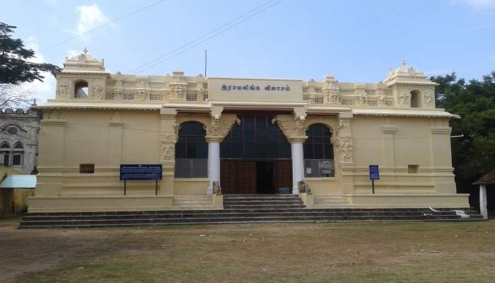 The Sethupathi Raja Palace, also known as the Aranmanai, is an architectural gem 