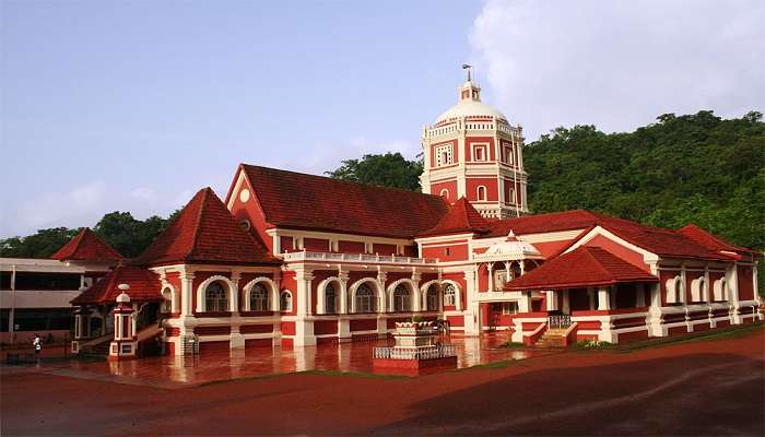 Manguesh Temple, with rich and historical cultural significance. 