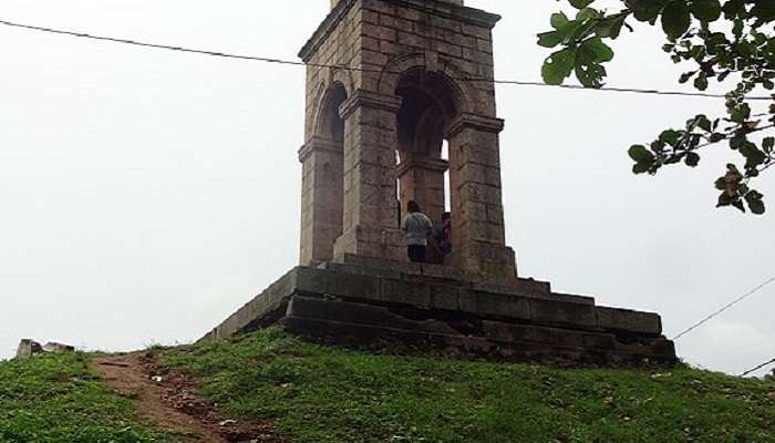 Negombo Ducth Fort: Angurukaramulla temple