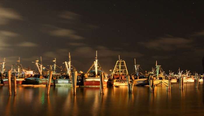 The busy hustling Fishing harbour is a popular attraction and visiting here has to be on your list of things to do in Royapuram