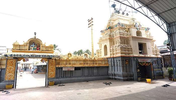 The outer architectural view of the temple in Kakinada