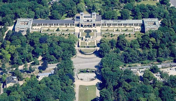 Italian-inspired palace with Raphael paintings and towers