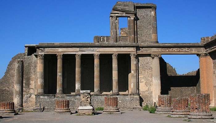 Stories from the ruins of Pompeii near Naples zoo.