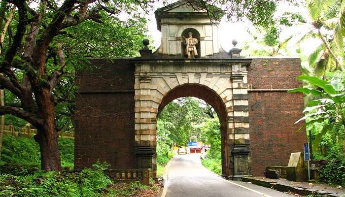 Entrance to Viceroy’s Arch