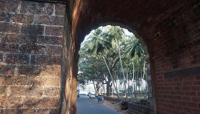 Viceroy's Arch near Carambolim Lake.