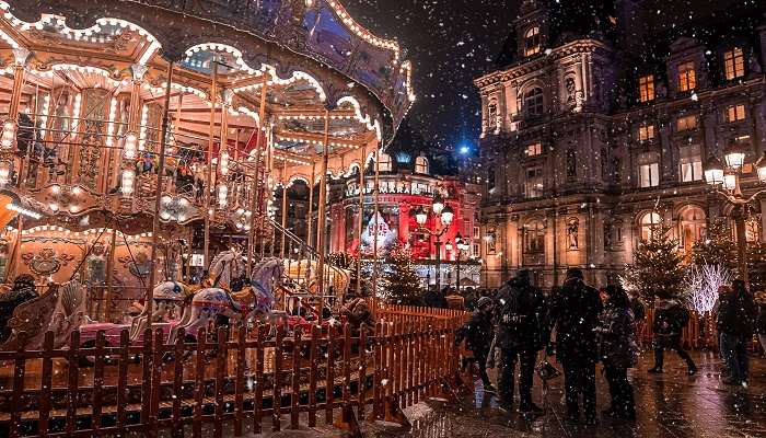 Christmas in Paris Tours, visit Abbesses Christmas Market.