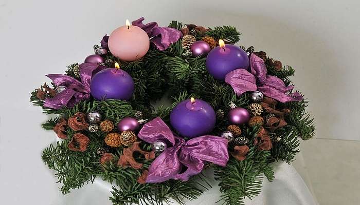 Take part in Advent Wreath tradition during Christmas in Germany 