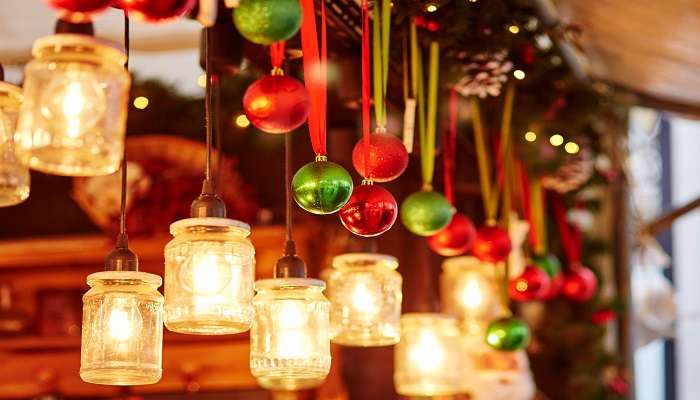 Alsatian Christmas market at the Gare de l’Est - Christmas In Paris.