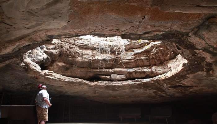 Belum caves Near Madhyawaraya Temple