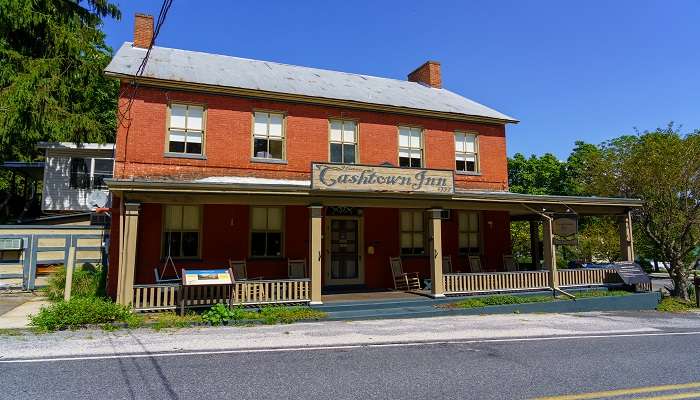 Cashtown Inn is known for its paranormal activities.