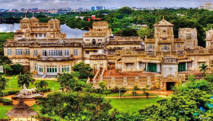 Explore the beautiful carvings of the Chettinad Palace