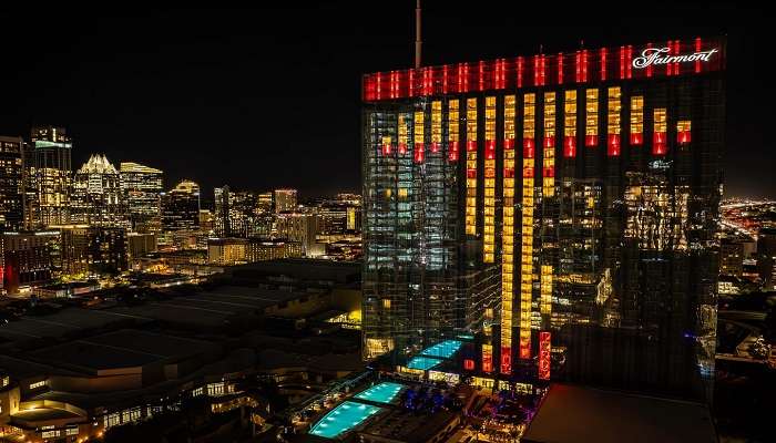 Fairmont Austin is a luxury hotel that provide quite a picturesque view of Lady Bird Lake