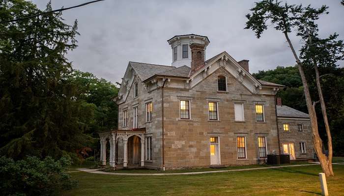 Often referred to as the "textbook haunting", this home-turned-museum offers bone-chilling scares