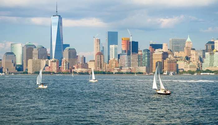 The view of the New York skyline