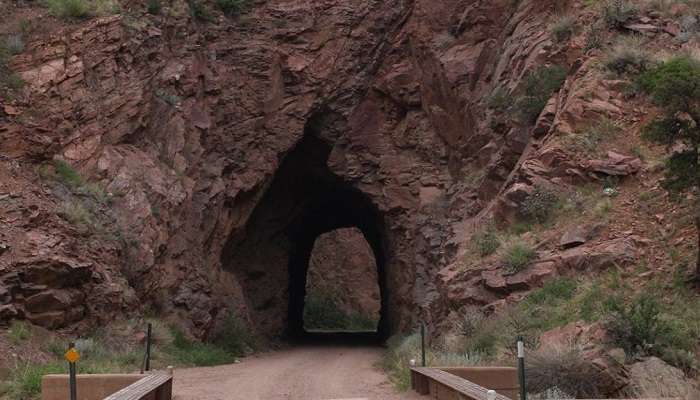 Phantom Canyon Road quite popular among travellers and is often regarded as one of the most haunted places in Colorado.