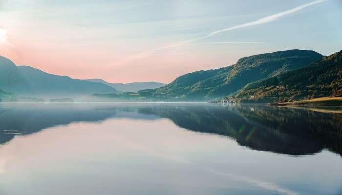 An image resembling Singanallur Lake.