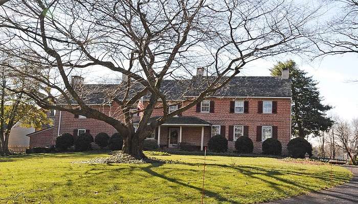 Stewart’s Mansion - One of the haunted places to visit in Galveston