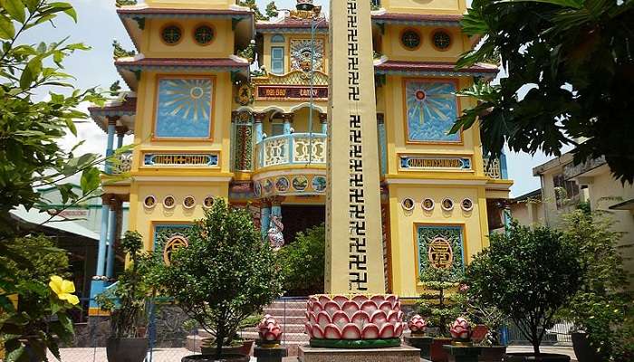 Holy house & Temple of Buu Hoa Mother Buddha Nguyen