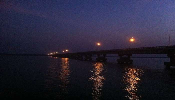 Yanam Bridge at night