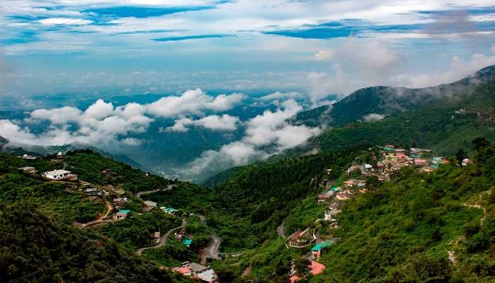 Weekend Getaways near Delhi for couples - #7 Mussoorie