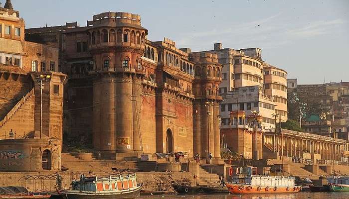 Bhonsale Ghat is one of the most famous ghats in Varanasi.