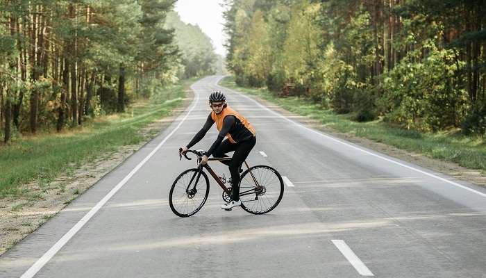 Faites le tour à vélo