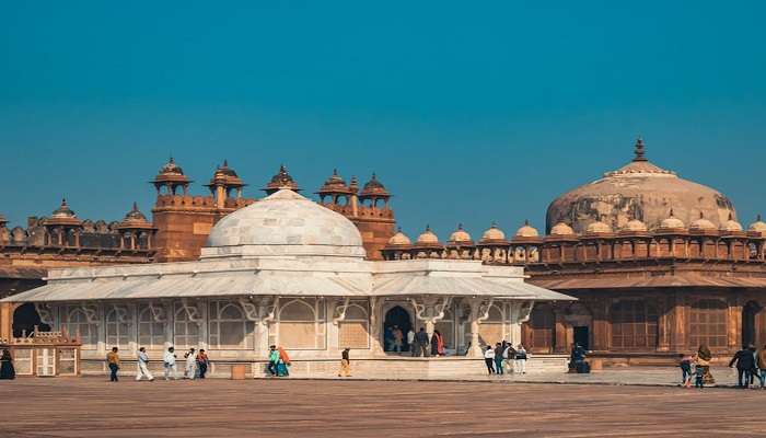 Fatehpur Sikri is the most popular tourist place in Agra.