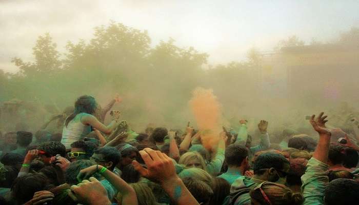 scene of Holi 2025