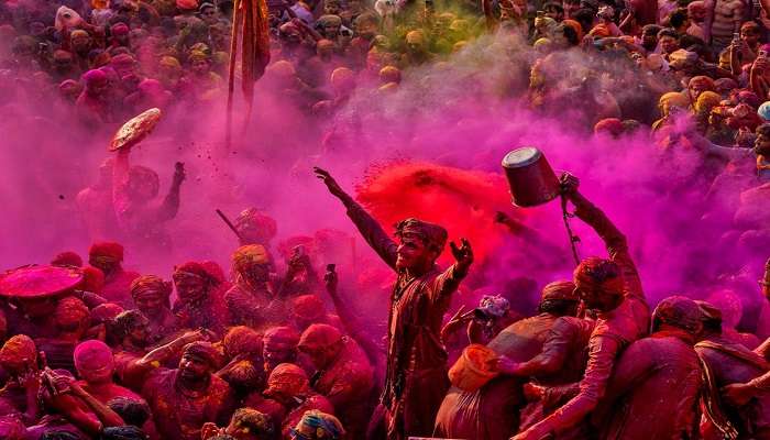 Holi Parties in Himachal is incomplete without Kinnauri Festival.