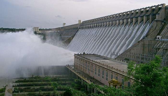 Beautiful view of Nagarjuna Sagar Dam