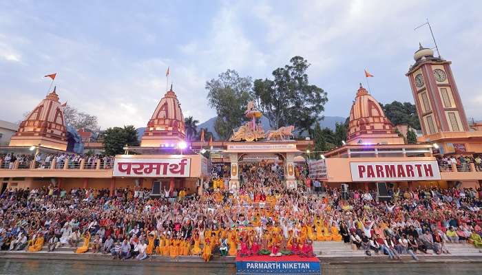 The theme of the 2025 International Yoga Festival in Rishikesh is "Yagna Havan"