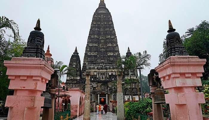 Visiting the Mahabodhi Temple, things to do in Bodh gaya