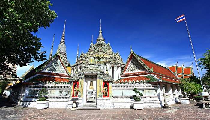 Visitez le temple Wat Pho