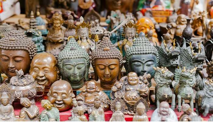 go shopping, things to do in Bodh Gaya