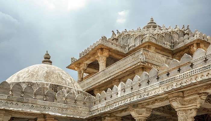 Mahavir temple is among the religious Places to Visit in Karjat