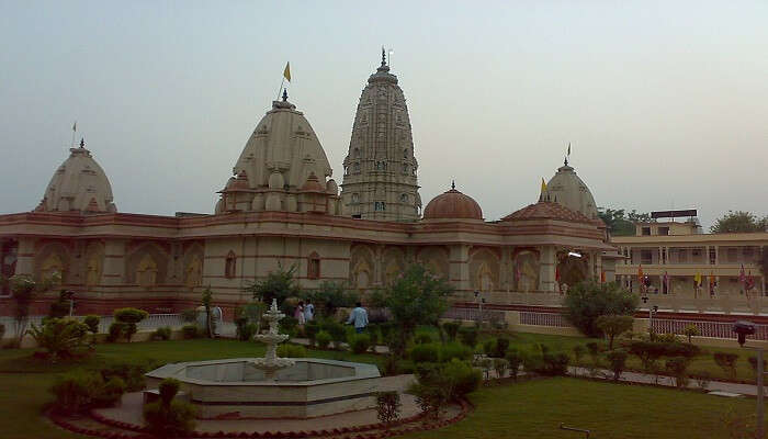 The Khemi Sati Temple is dedicated to the Hindu goddess Khemi Sati