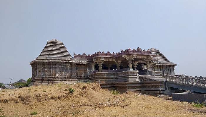 Nagunur stands as a testimony to the majestic powers of the great Kakatiyas and their architectural prowess