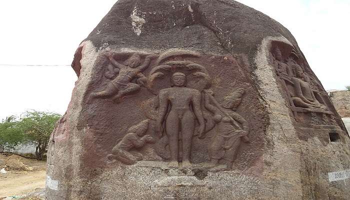 करगुवांजी जैन मंदिर