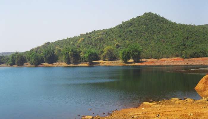 डेरास बांध