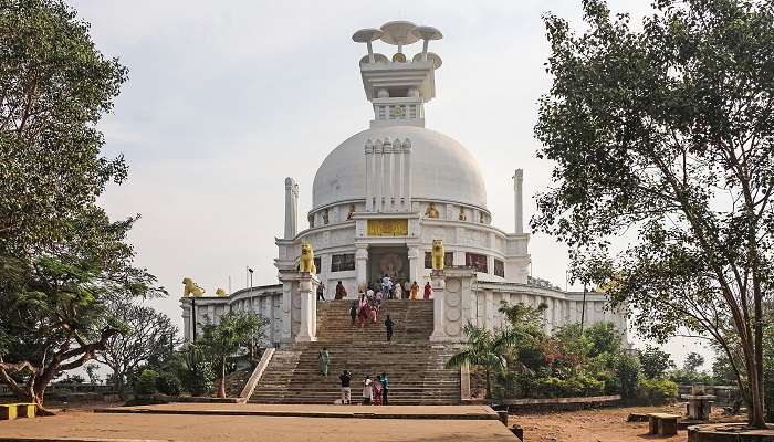 धौली शांति स्तूप