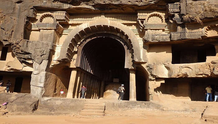 भाजा गुफाएं