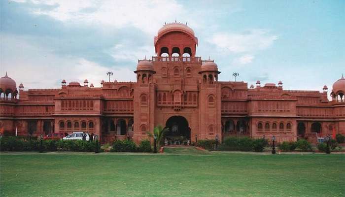 लक्ष्मी निवास पैलेस: महाराजा गंगा सिंह का पूर्व निवास
