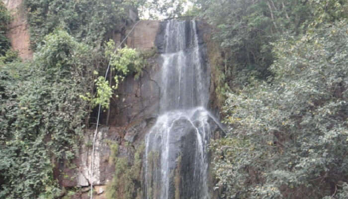 ककोलत जलप्रपात – गर्मियों की ठंडक