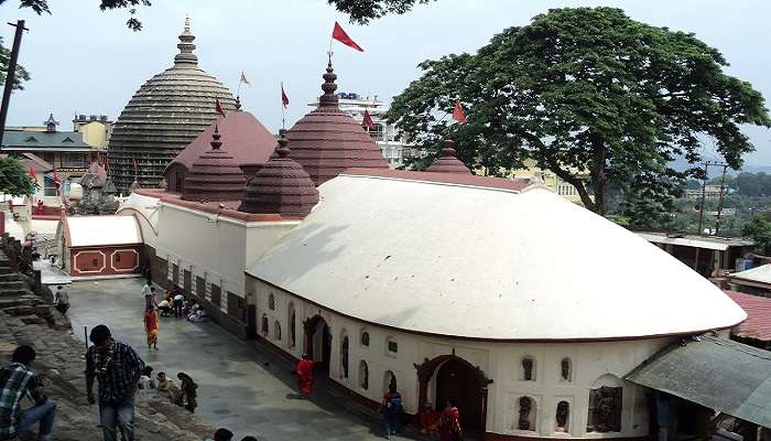 कामाख्या मंदिर: धार्मिक अभियान
